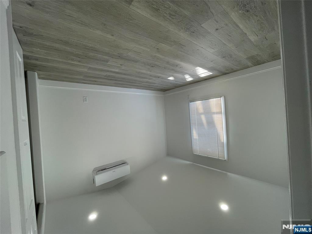 10 3rd Street - Photo 3