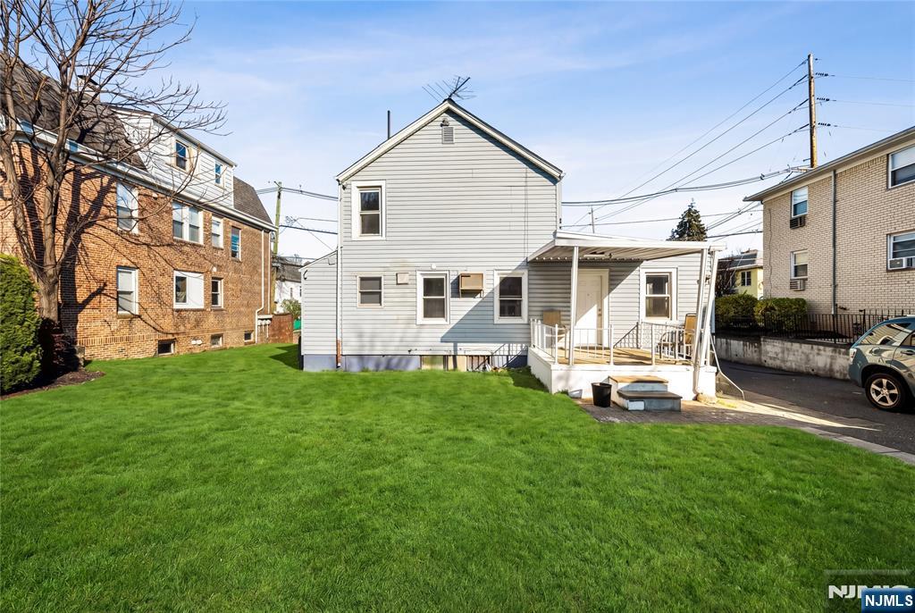 330 Hoover Avenue - Photo 5