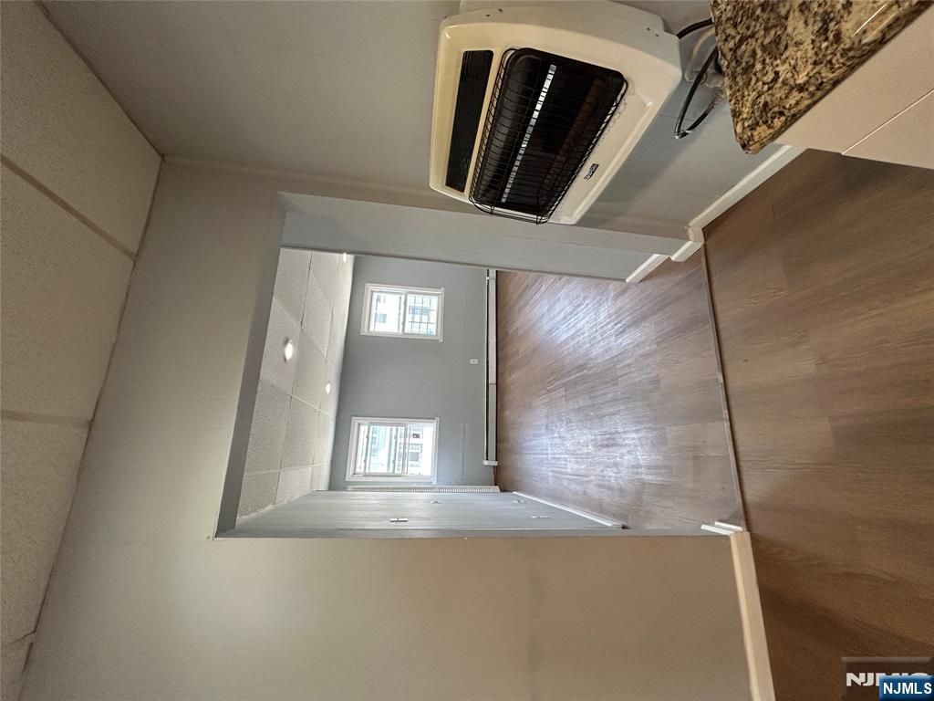 550 River Street - Photo 3