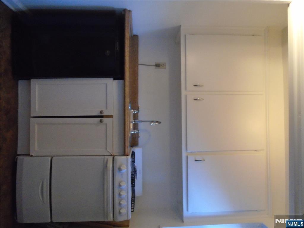 2337 Hudson UNIT B15, Fort Lee, NJ, 07024