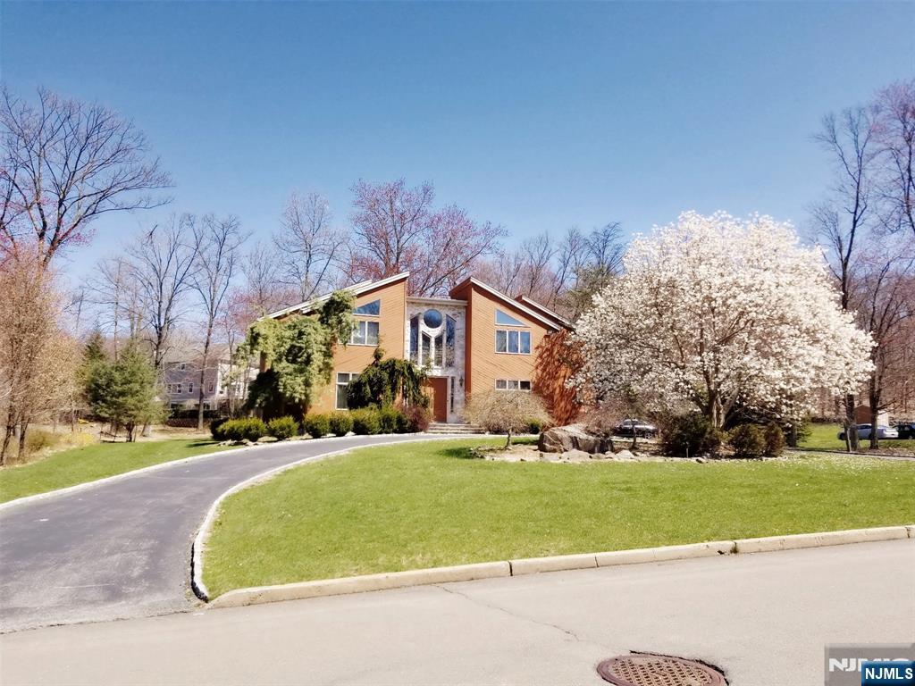 4 Valenza Lane, Blauvelt, NY 10913 Listing Photo  0
