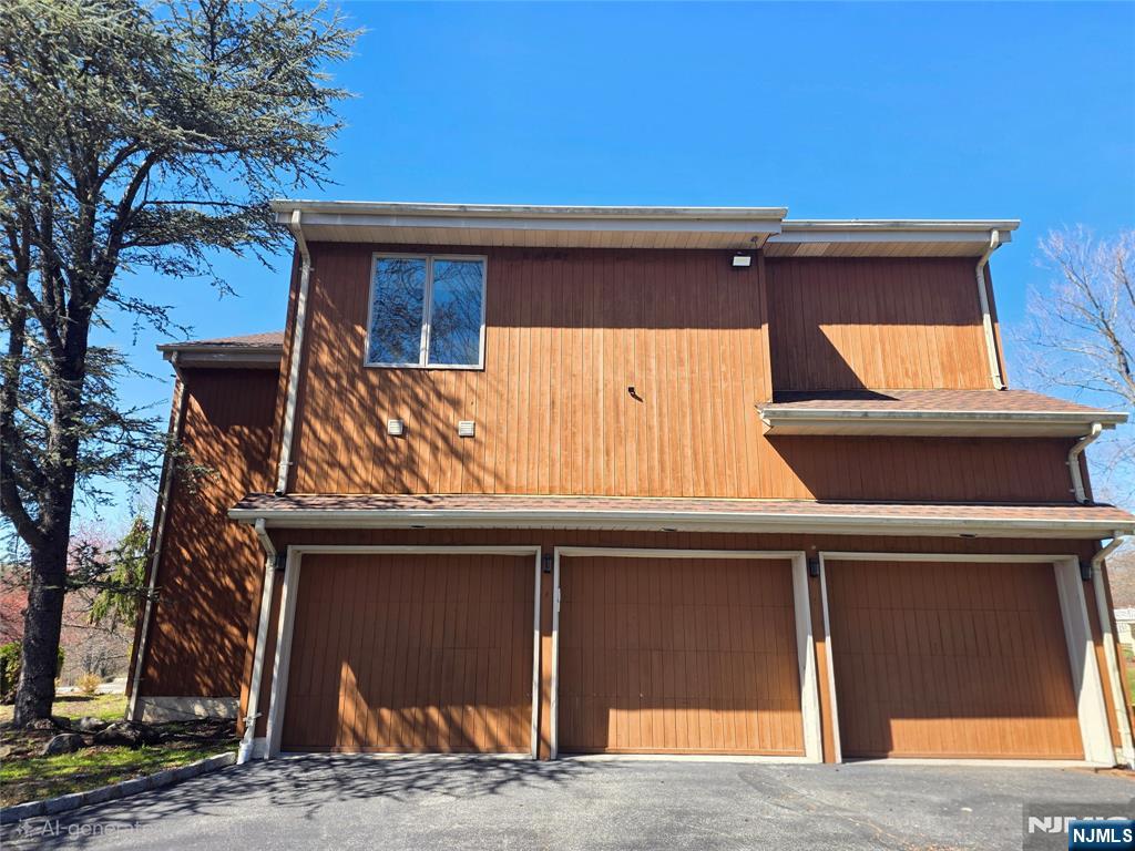 4 Valenza Lane - Photo 2