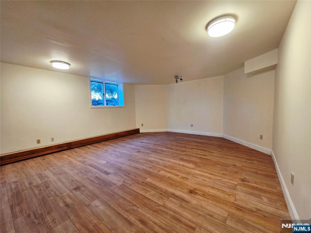 4 Valenza Lane — photo 25