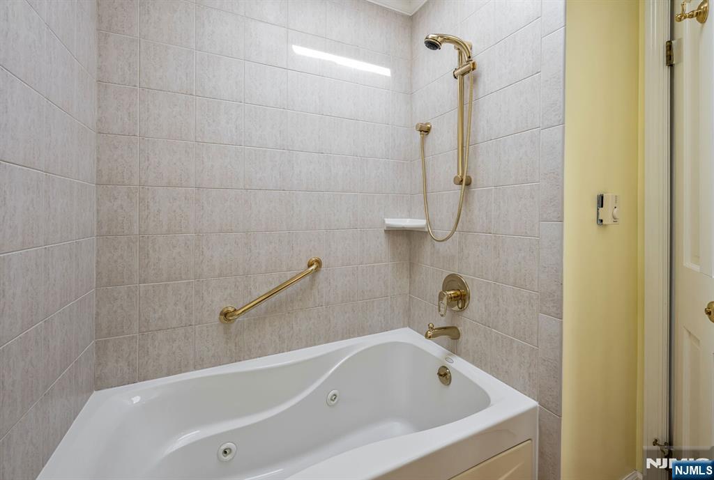 62 Martis Avenue, Ramsey, NJ, 07446