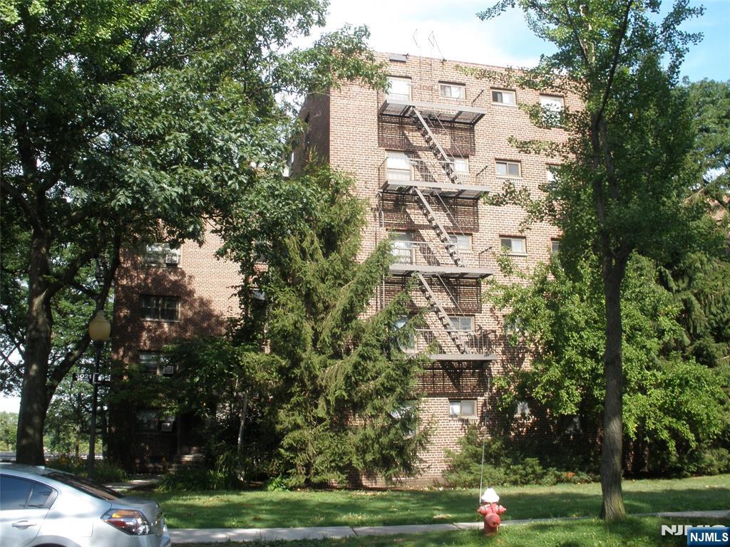 446 Passaic Street UNIT 6E, Hackensack, NJ, 07601