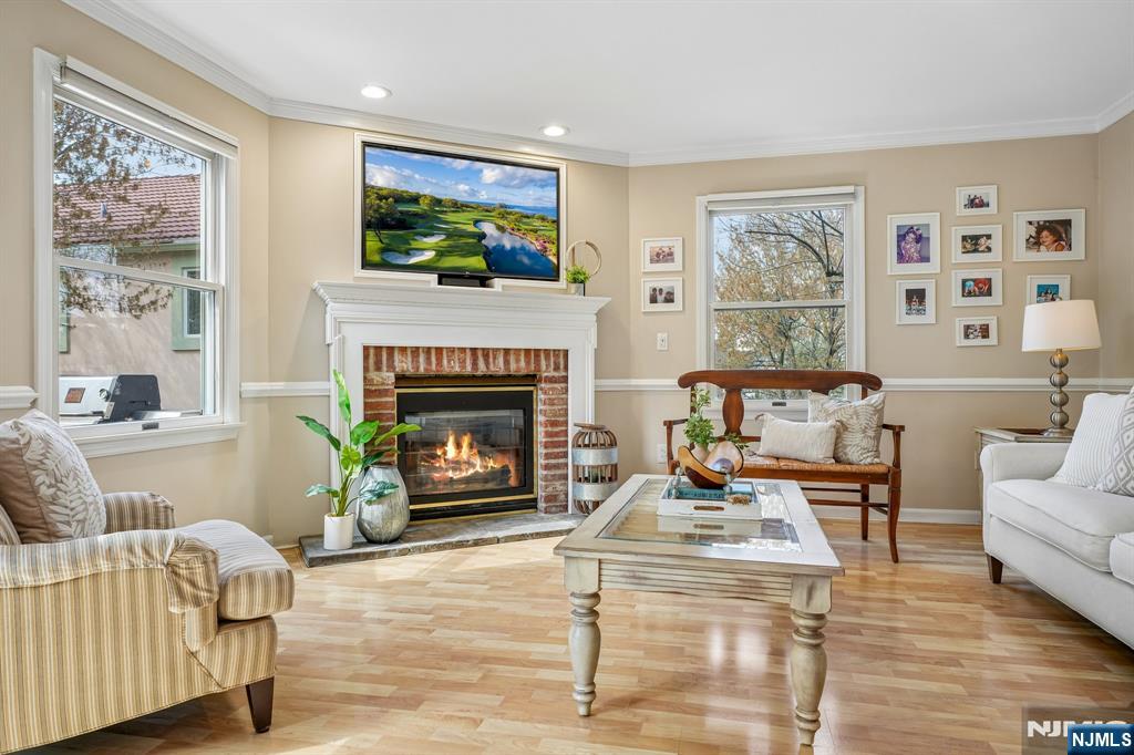 78 Elmwood Road, Cedar Grove, NJ, 07009