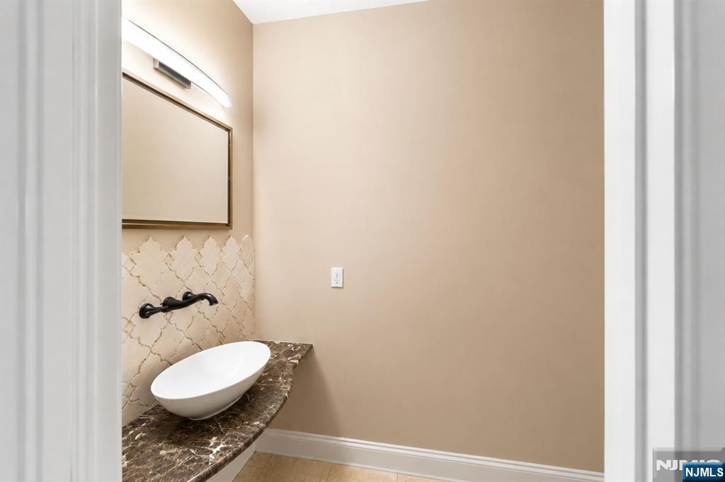 290 Dunkerhook Road — photo 37