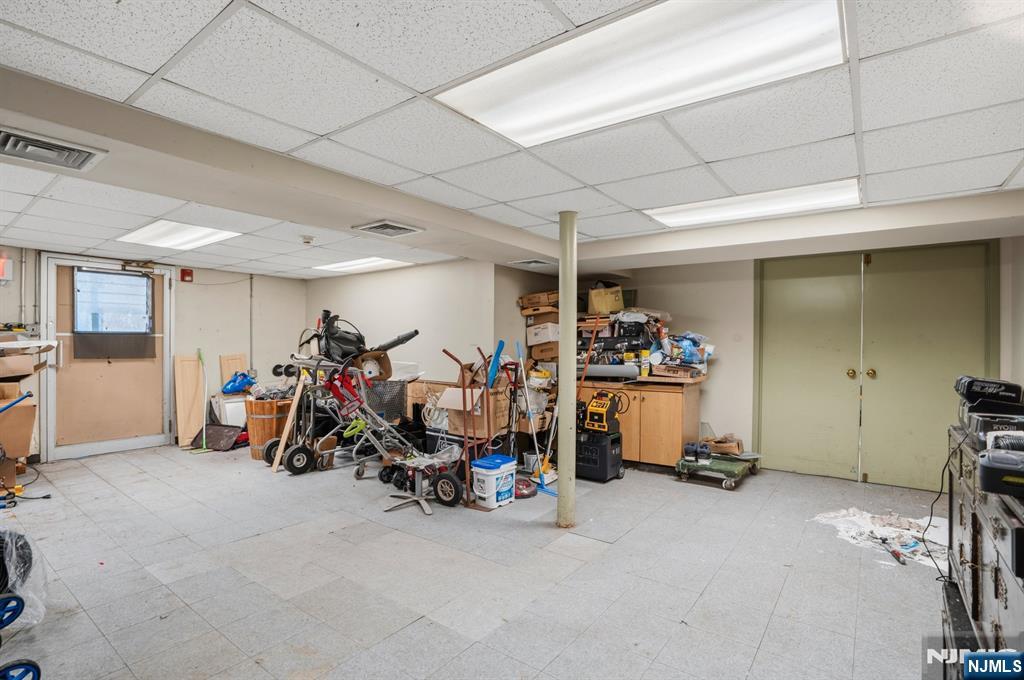 24-32 Dempsey Avenue — photo 31