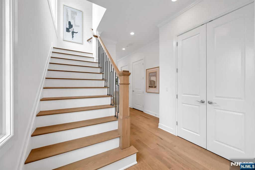 11 Gabriel Court UNIT 11, Paramus, NJ, 07652