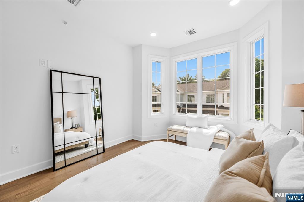 11 Gabriel Court UNIT 11, Paramus, NJ, 07652