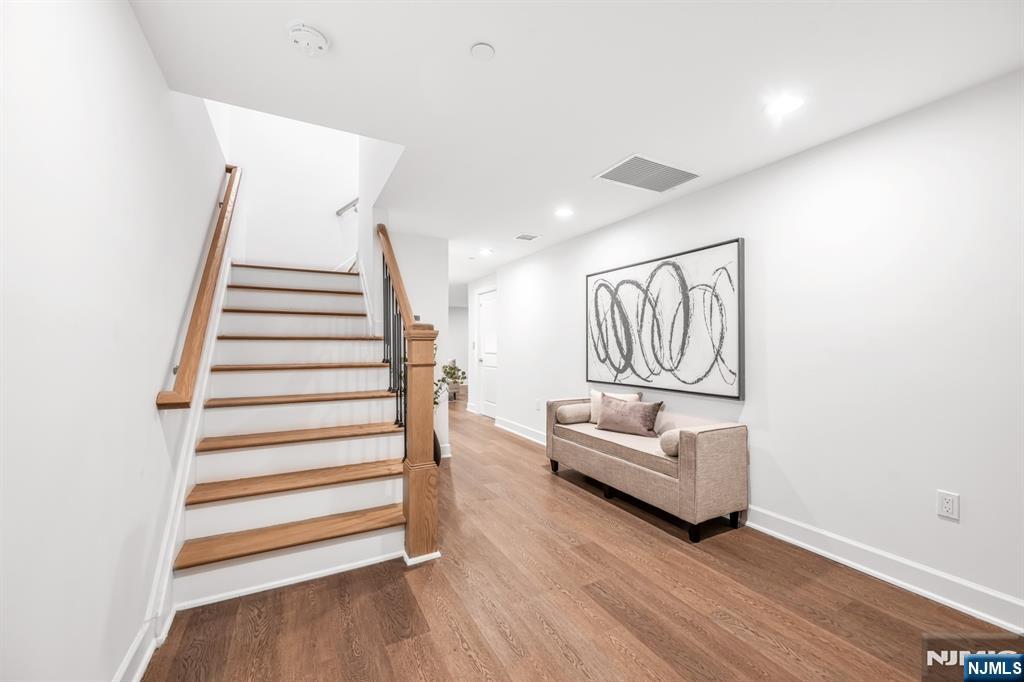 11 Gabriel Court UNIT 11, Paramus, NJ, 07652