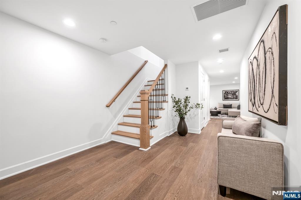 11 Gabriel Court UNIT 11, Paramus, NJ, 07652