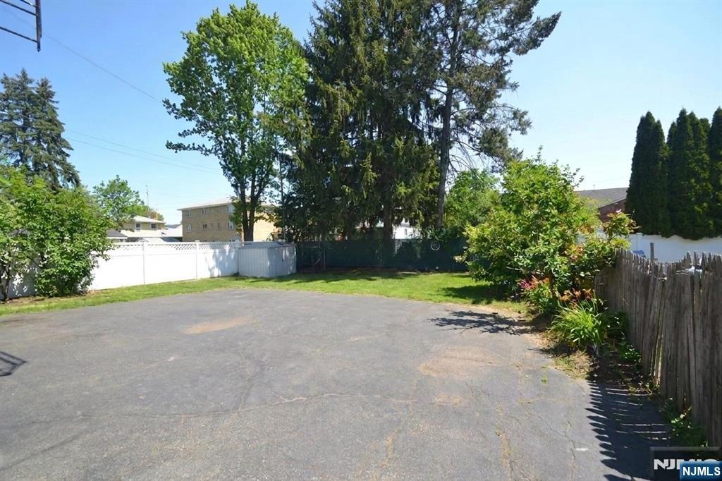 60 Scoles Avenue - Photo 2