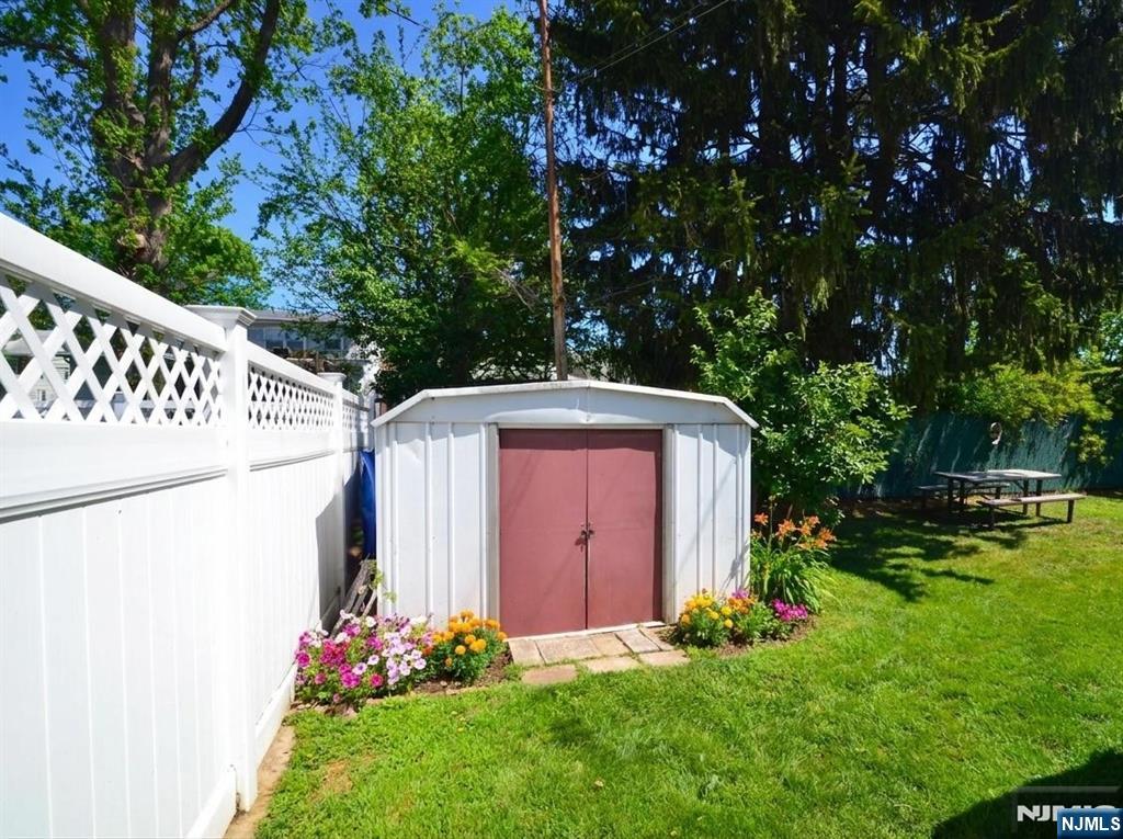 60 Scoles Avenue - Photo 5