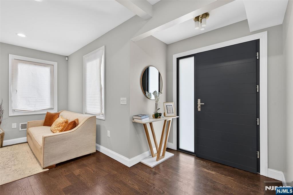 577 Grenville Avenue - Photo 1