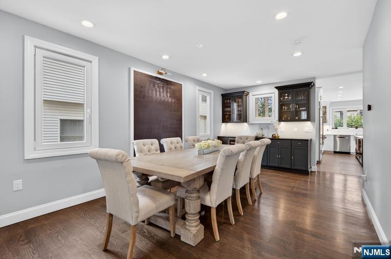 577 Grenville Avenue - Photo 5