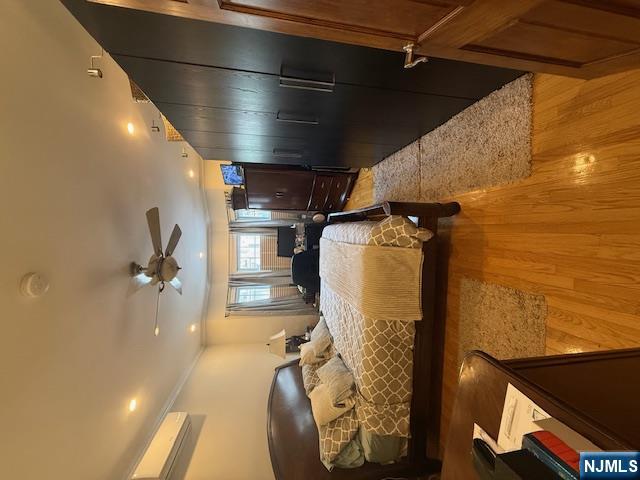 413 21st Street - Photo 2