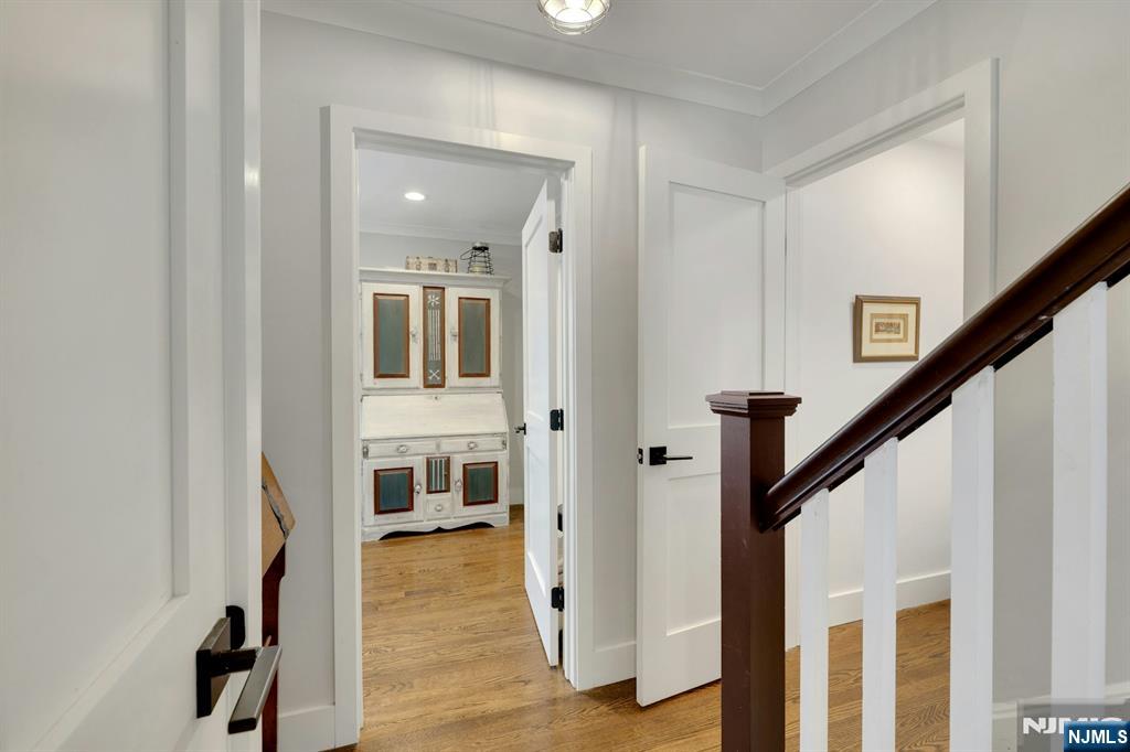 7 Hawthorne Avenue — photo 18