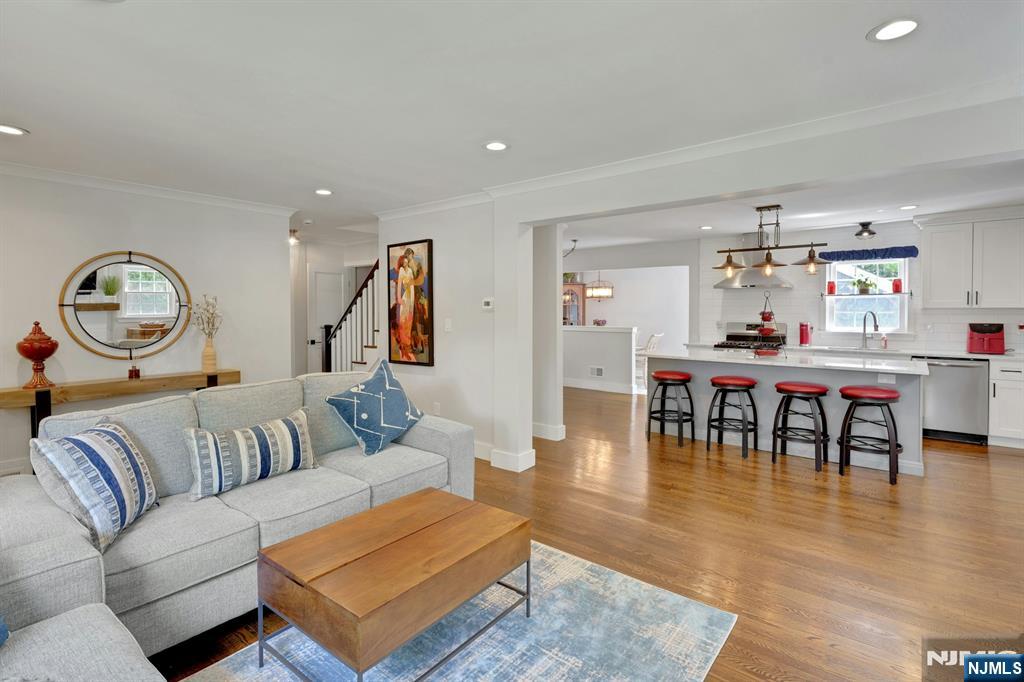7 Hawthorne Avenue — photo 9