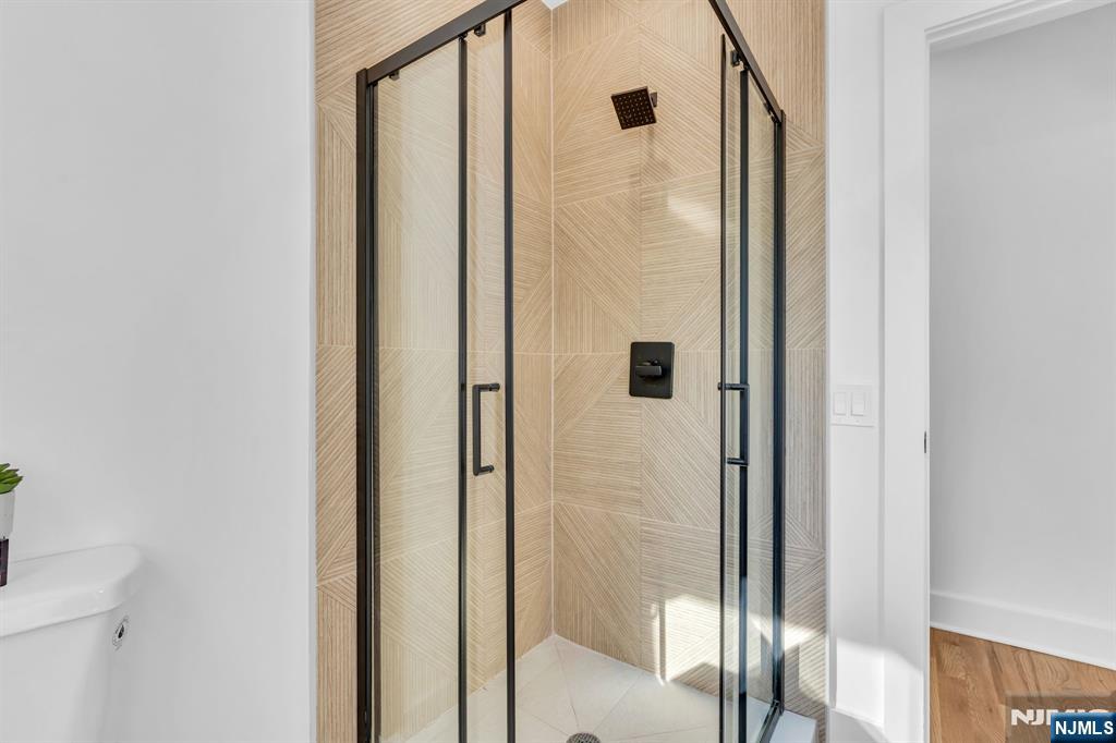 69 Broadway, Park Ridge, NJ 07656 Listing Photo  27