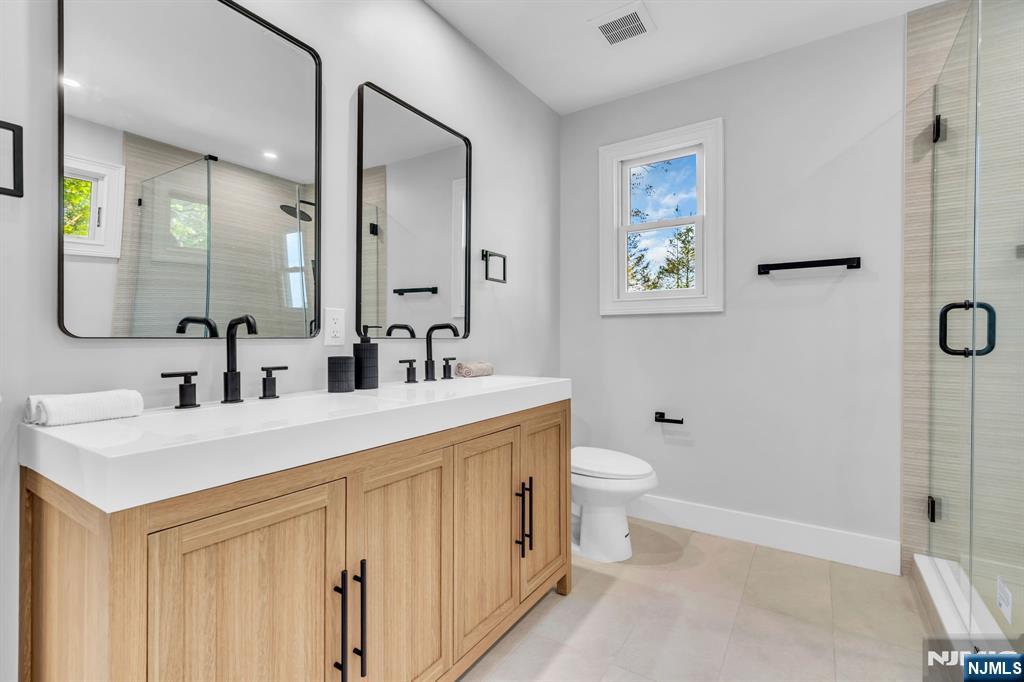 69 Broadway, Park Ridge, NJ 07656 Listing Photo  42