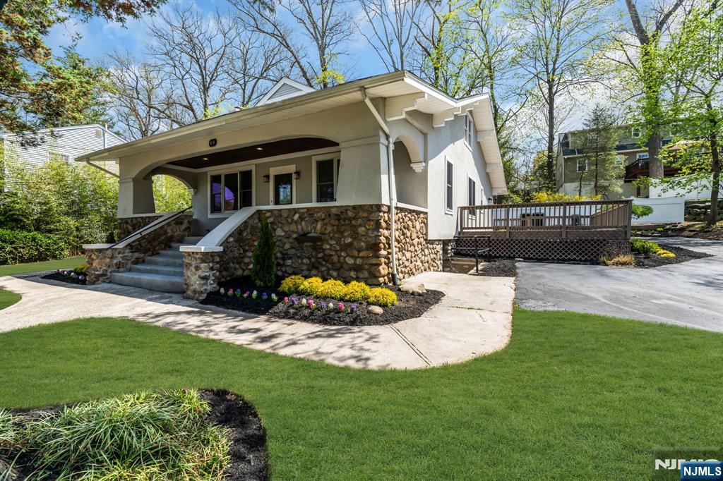 69 Broadway, Park Ridge, NJ 07656 Listing Photo  7