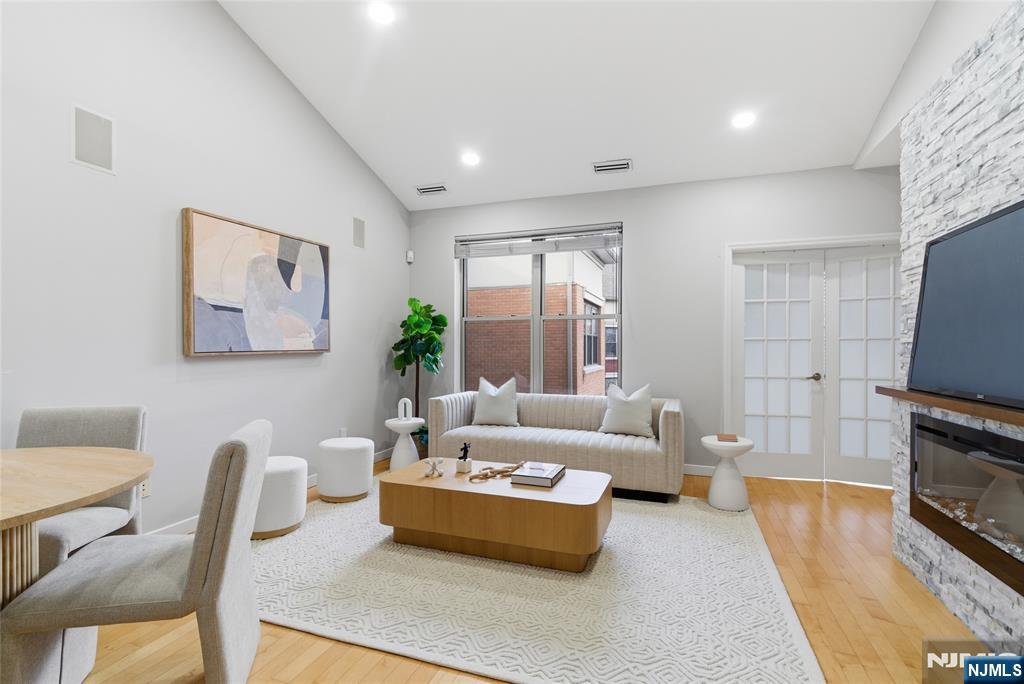 26 Ave At Port Imperial, #417, West New York, NJ 07093 Listing Photo  5