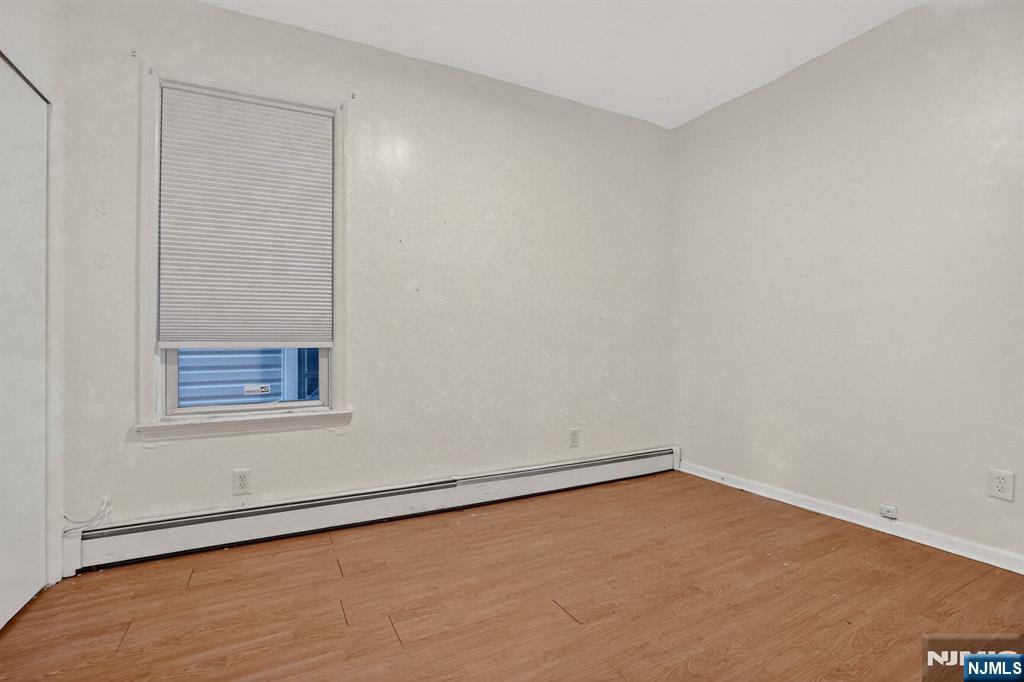 1110 Hampton Place - Photo 5