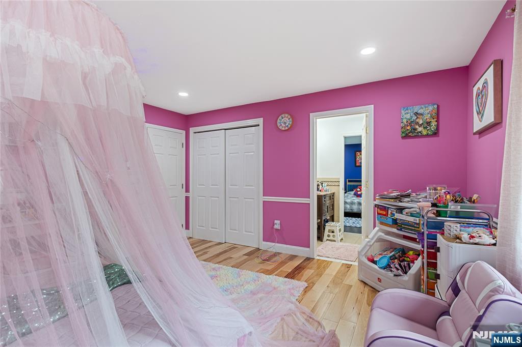 69 Colonial Road, Wayne, NJ, 07470