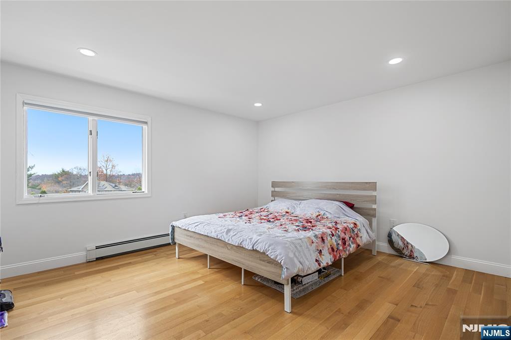 69 Colonial Road, Wayne, NJ, 07470