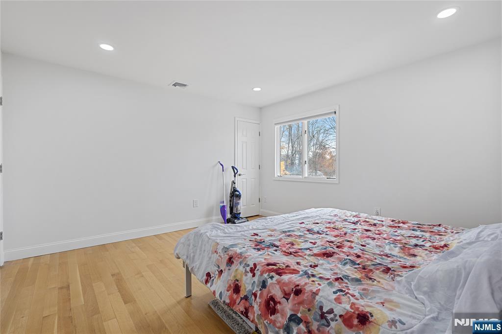 69 Colonial Road, Wayne, NJ, 07470