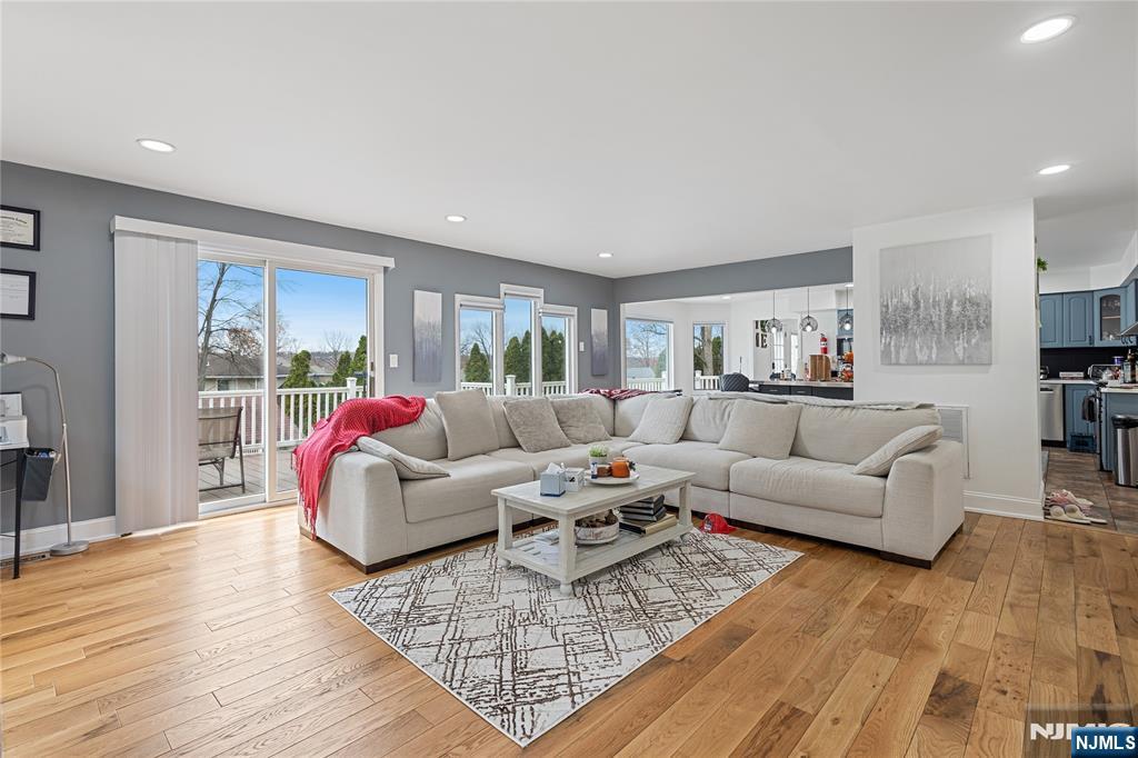 69 Colonial Road, Wayne, NJ, 07470