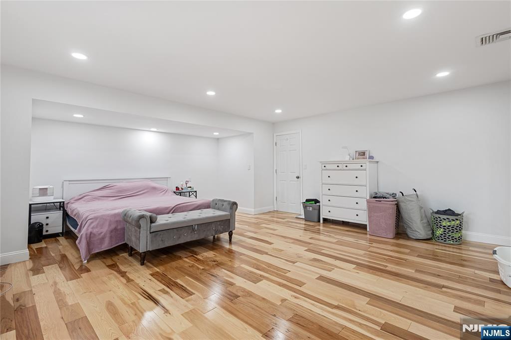 69 Colonial Road, Wayne, NJ, 07470