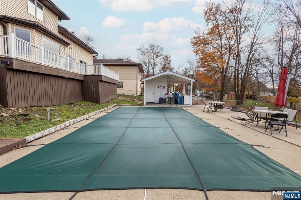 69 Colonial Road, Wayne, NJ, 07470