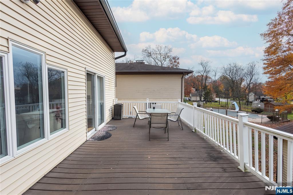 69 Colonial Road, Wayne, NJ, 07470