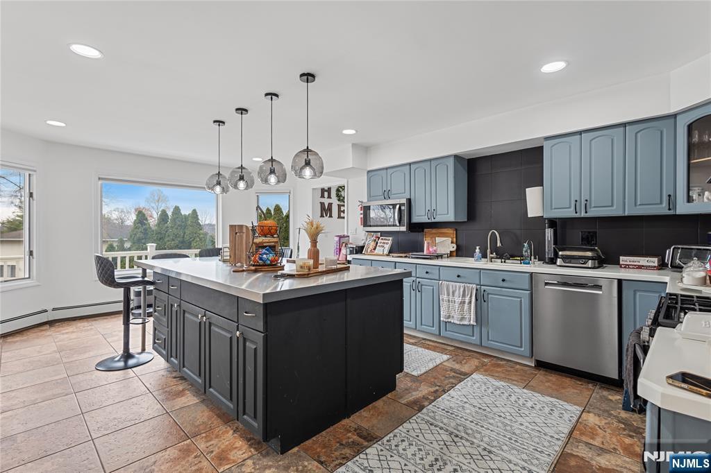 69 Colonial Road, Wayne, NJ, 07470