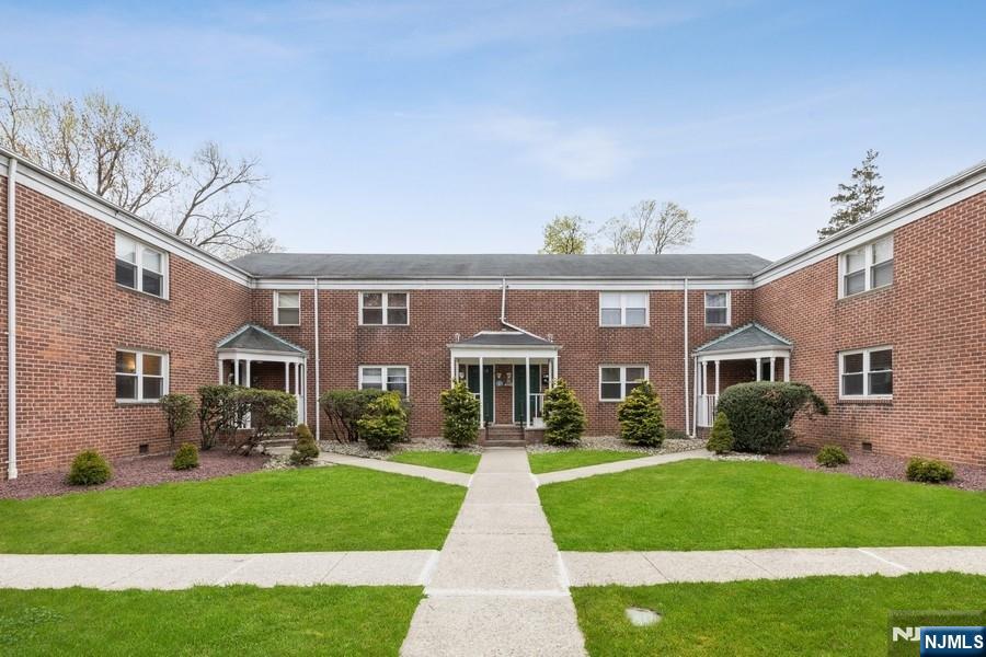 84 Walnut St UNIT&nbsp;303, Newark City, NJ, 07102-4706