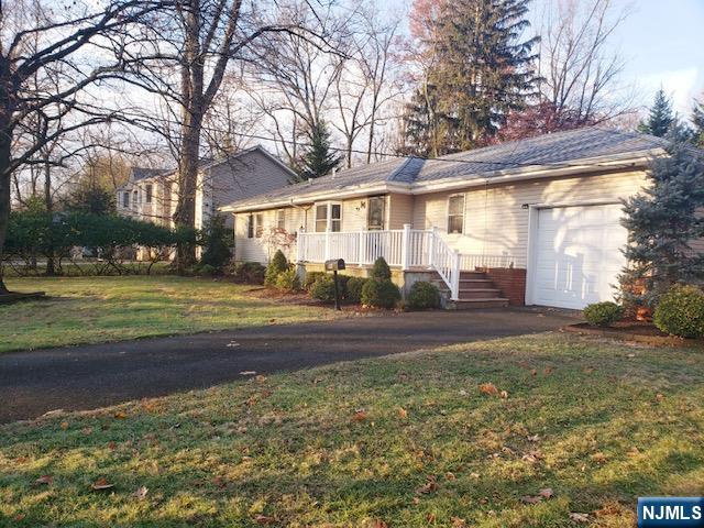99 Knickerbocker Road - Photo 1