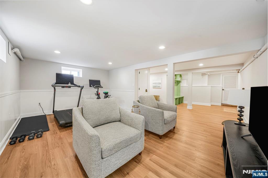 8 Mountainside Drive, Wayne, NJ, 07470