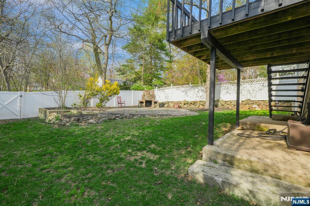 8 Mountainside Drive, Wayne, NJ, 07470