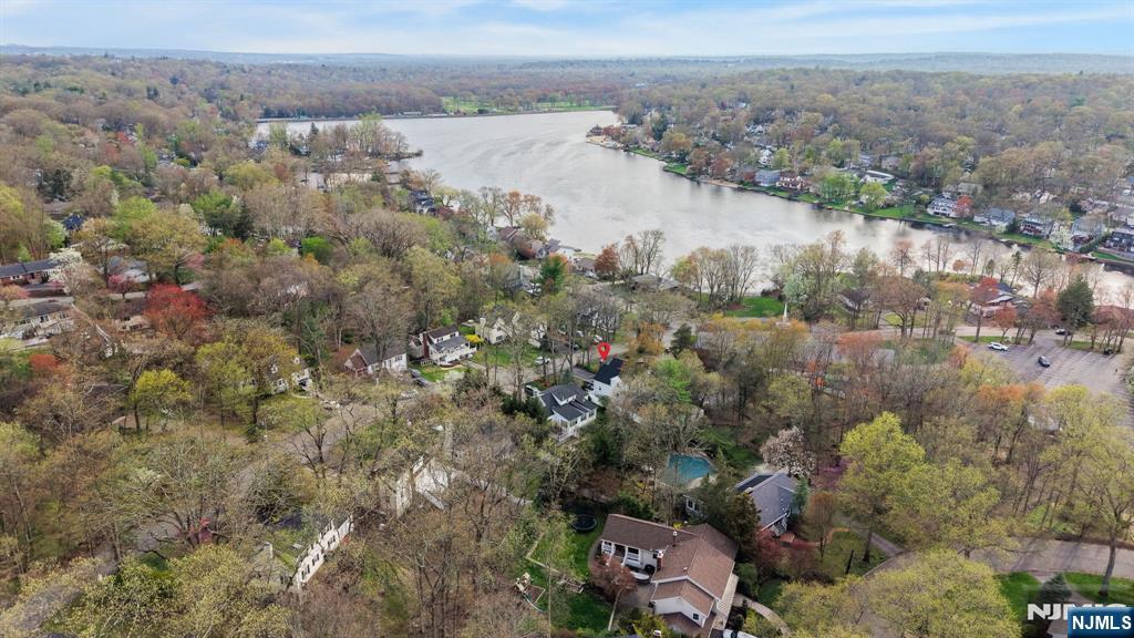 8 Mountainside Drive, Wayne, NJ, 07470