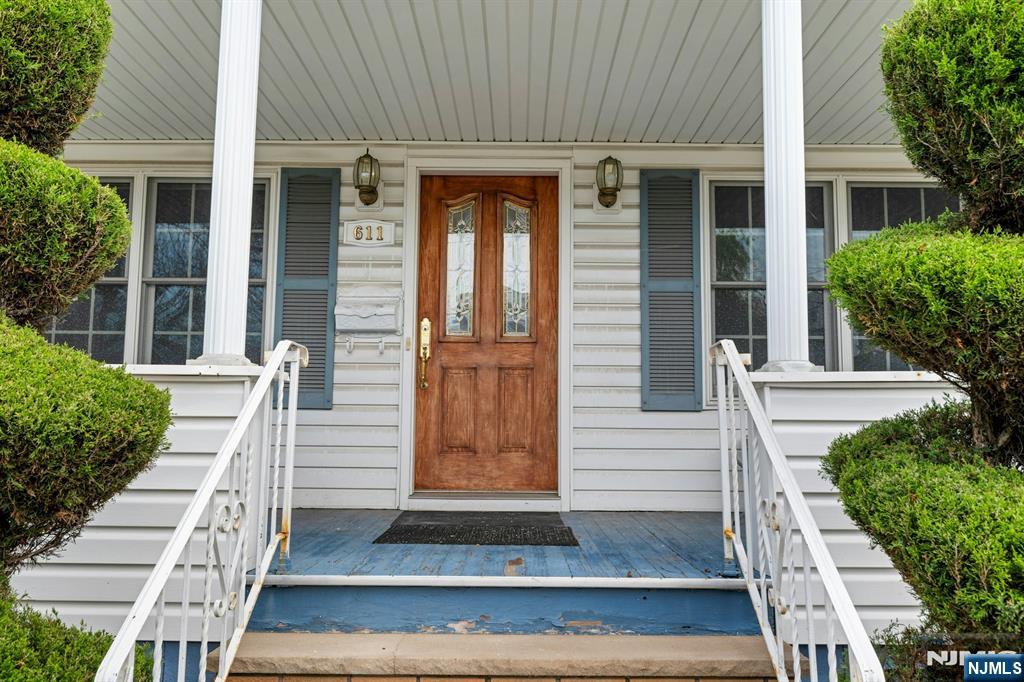 611 5th Avenue, Lyndhurst, NJ, 07071