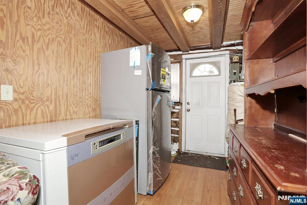 10 Echo Lane - Photo 3