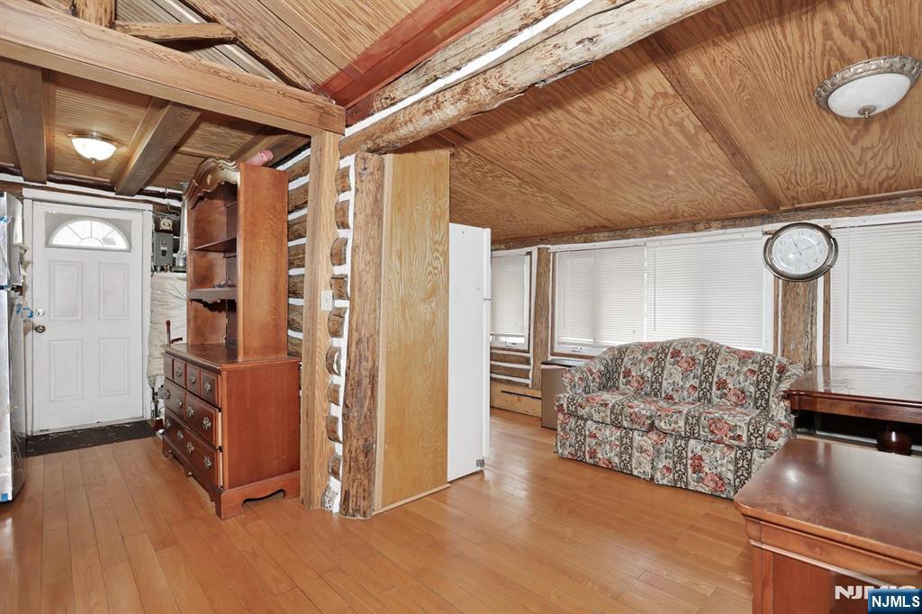 10 Echo Lane - Photo 5