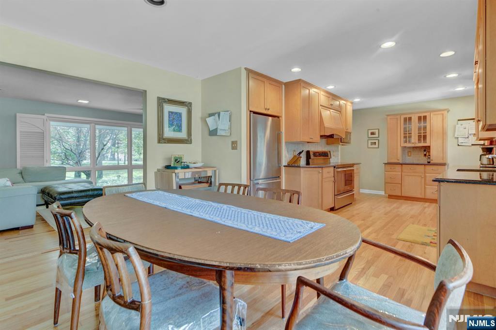 259 Long Meadow Road - Photo 2