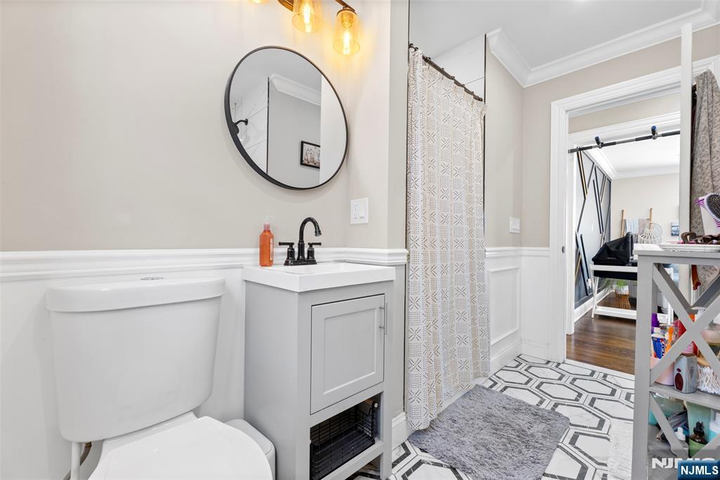 112 Garibaldi Avenue, Lodi, NJ, 07644