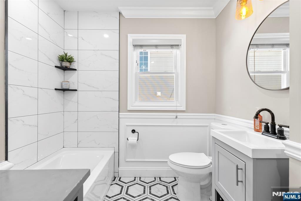 112 Garibaldi Avenue, Lodi, NJ, 07644