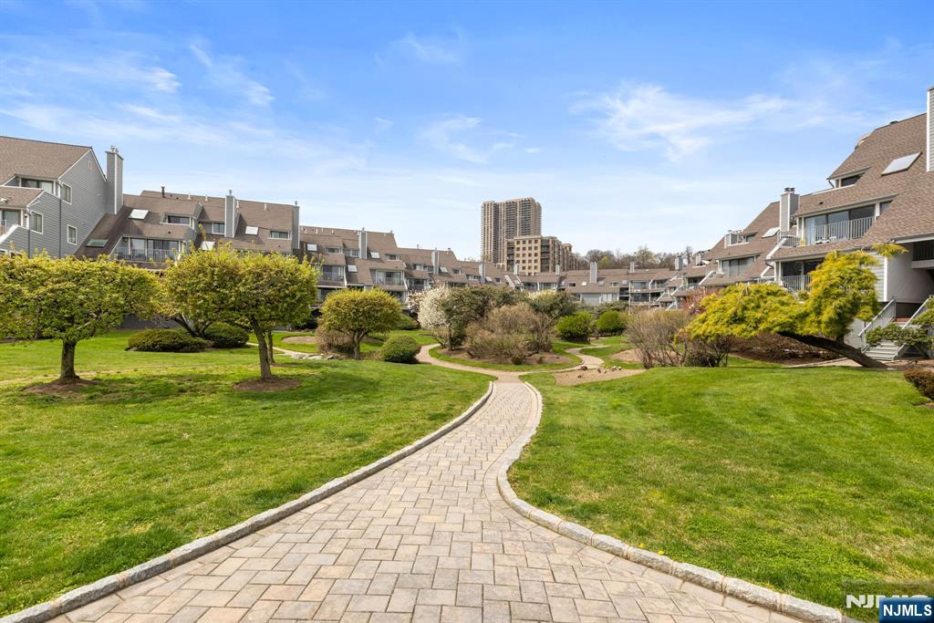 11A Riverview UNIT 11A, North Bergen, NJ, 07047