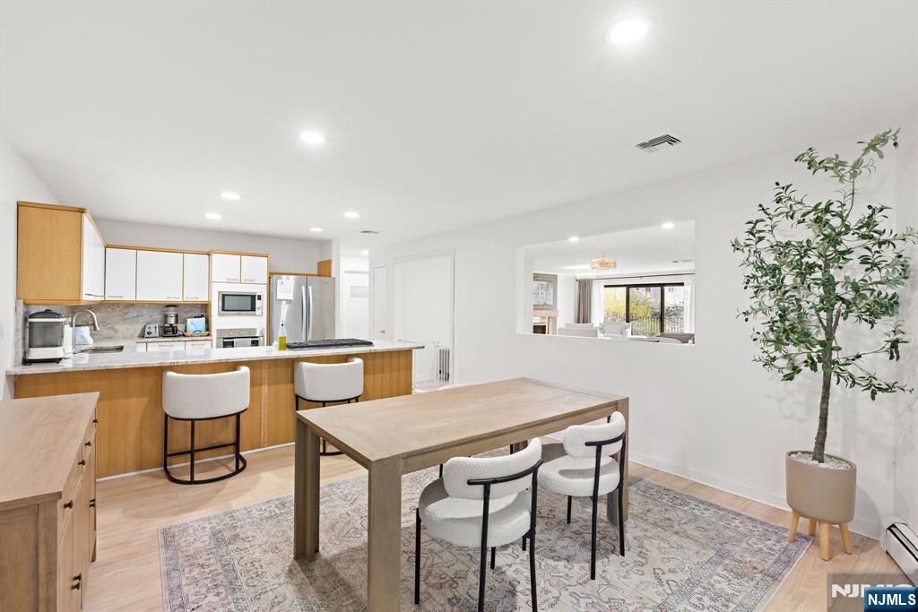 11A Riverview UNIT 11A, North Bergen, NJ, 07047