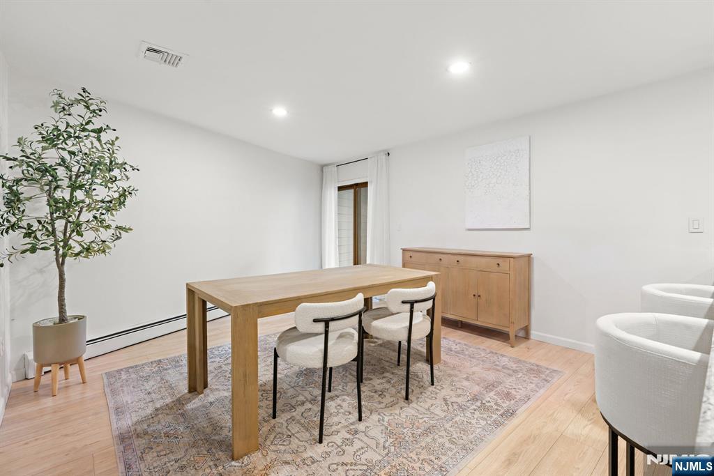 11A Riverview UNIT 11A, North Bergen, NJ, 07047